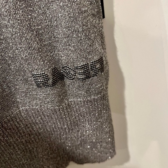 RAER silver short sleeve tunic‎ - Picture 4 of 5